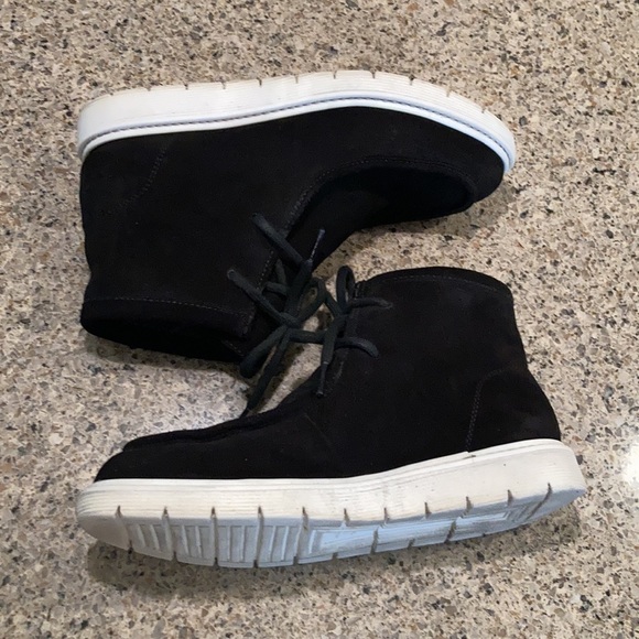 Size 8 Women’s Aquatalia Kayden Boot - Picture 8 of 15